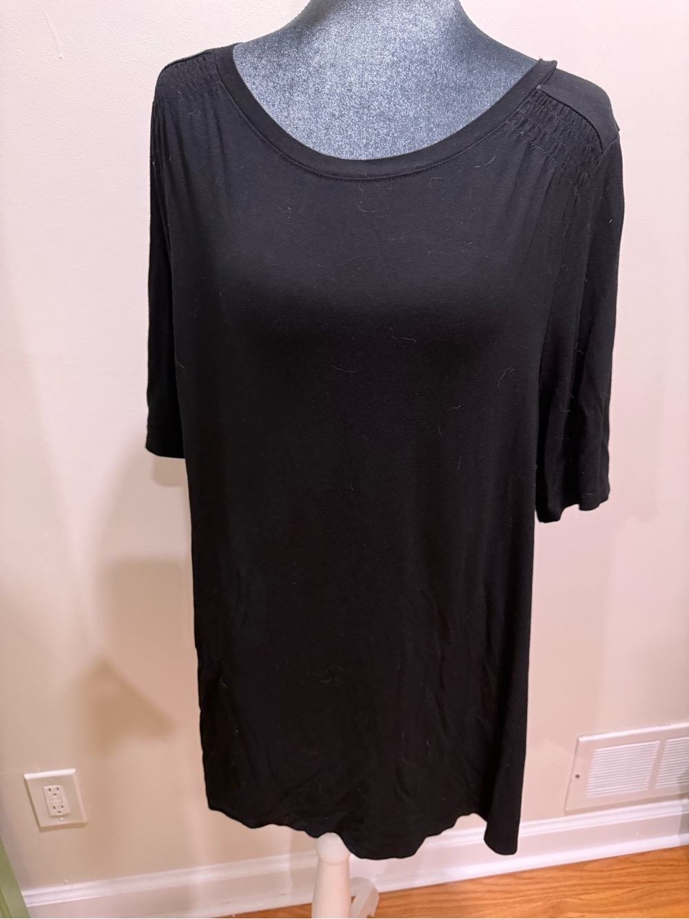 Lane Bryant Black Scoop Neck Tunic Tee